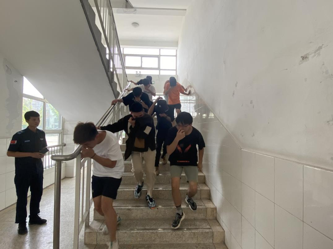 图片6.png 图片6.png