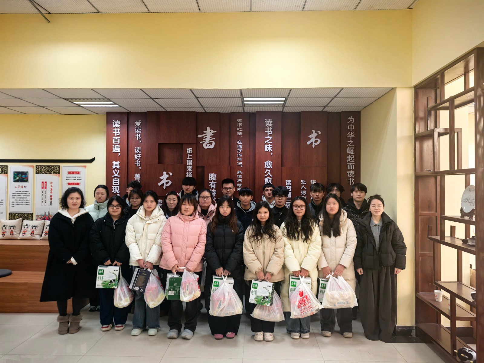 Image_1764757305470.jpg Image_1764757305470.jpg